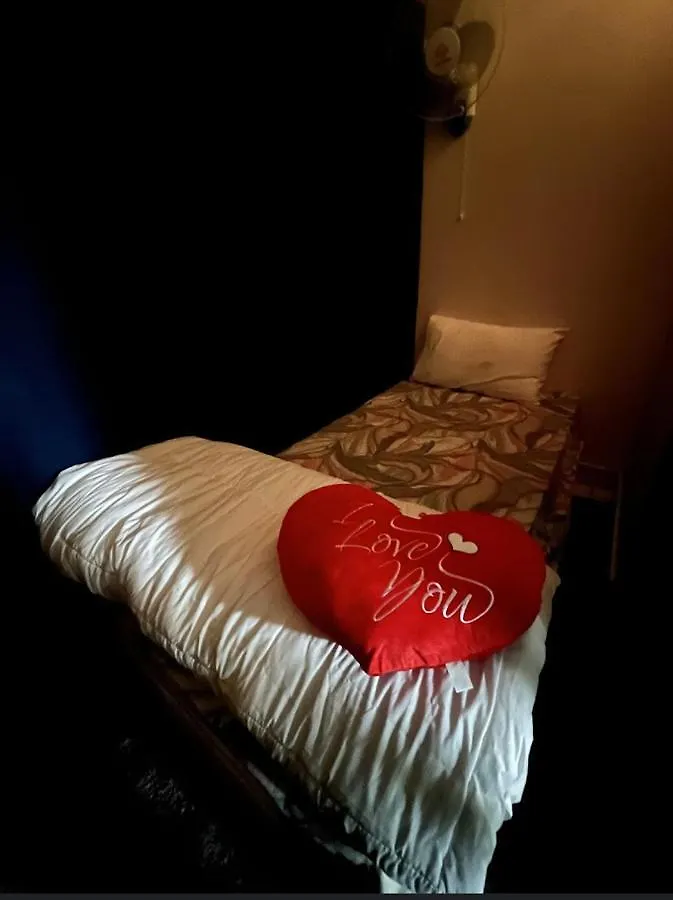 Hotel Dubaj 0*,